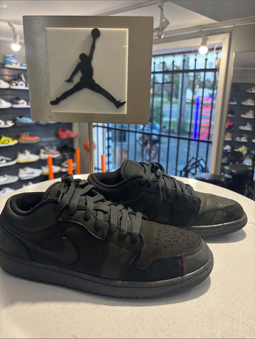 Air Jordan 1 Low SE Craft "Dark Smoke Grey"